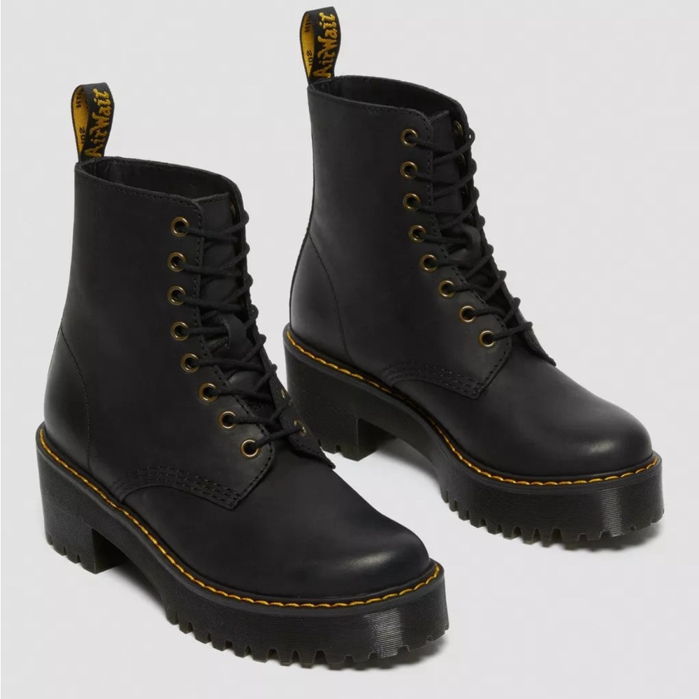 Dr Martens | Shriver Hi Women’s Wyoming Leather Heeled Boots, Size W 7 - Picture 2 of 11
